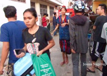 Eva Dwiana Bantu Korban Kebakaran di Kangkung Rp115 Juta